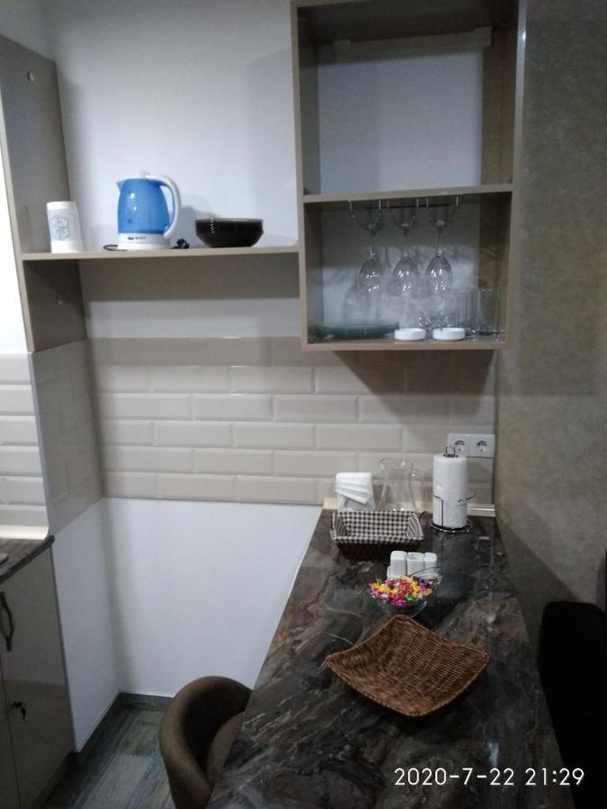Апартаменты Елена Batumi Esterno foto